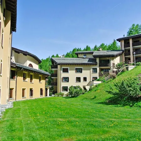 Residenza Chesa Margun 78-3 By Interhome Apartman